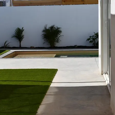 Surf House & School Only Surf Corralejo