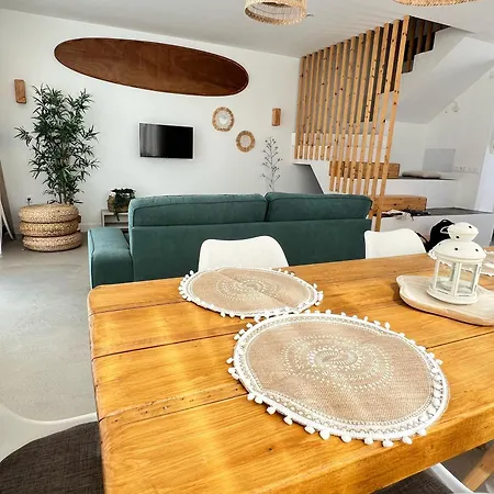 Surf House & Surf School *