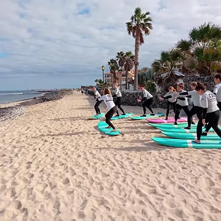 ホステル Surf House & School Only Surf コラレホ